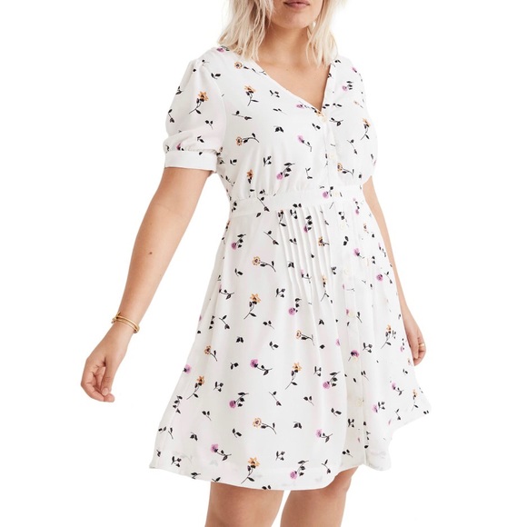 Madewell Dresses & Skirts - Madewell | Daylily Pintuck Dress in Sweet Blossoms